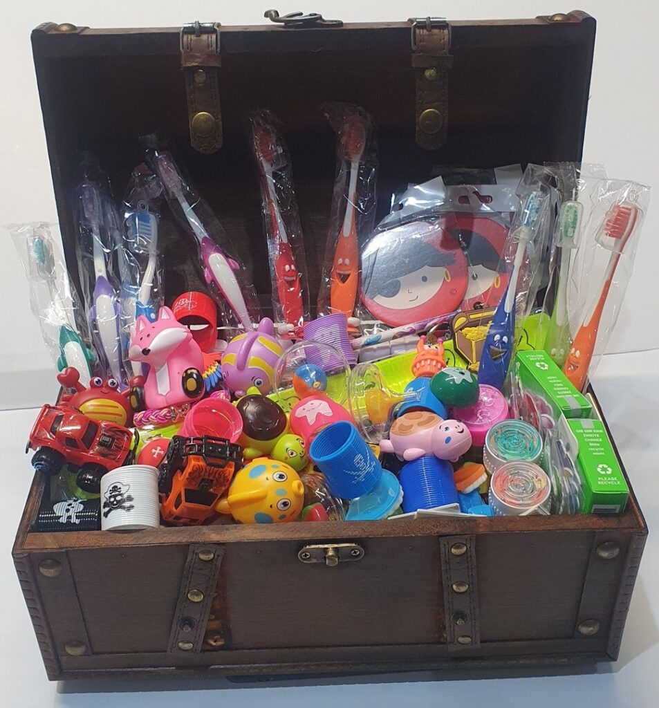 Treasure chest deluxe filled